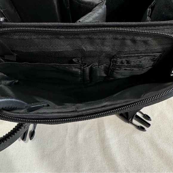 Nikon Camera Bag with Removable Padded Sections - Picture 10 of 15